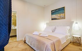 Best4Stay Luxury Rooms